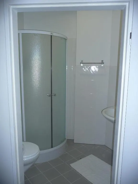 Pension Lette Eck Berlino 2*,  Germania